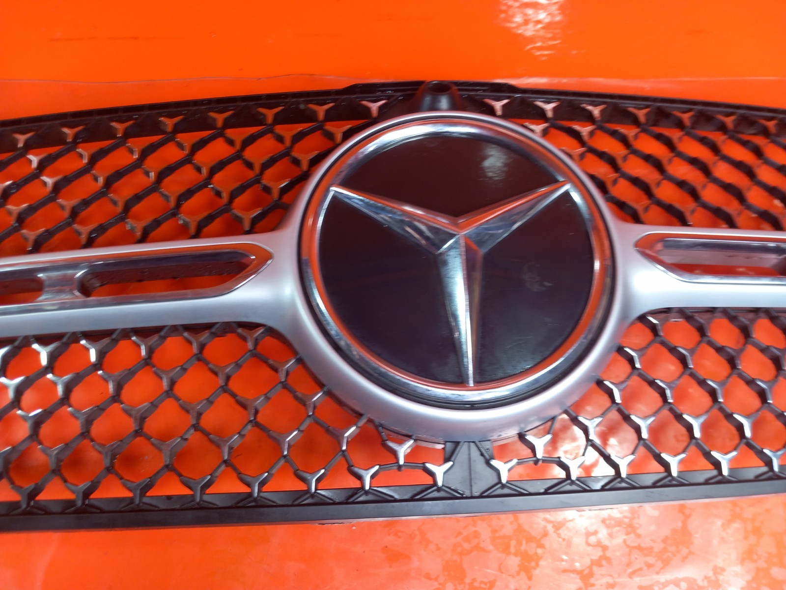 Mercedes Gle 450D AMG 3.0 Diesel 2025 Front Radiator Grille A1678883101 A397 - Image 3