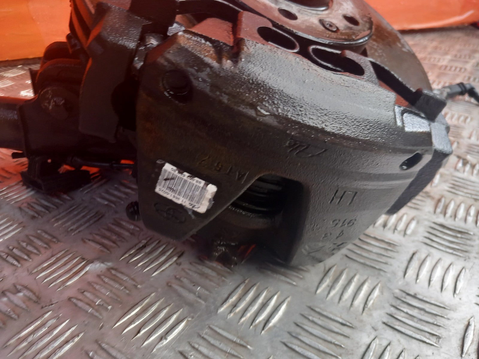 Vauxhall Vivaro 2900 1.5 Diesel 2020 Front Left Suspension Leg Hub Warranty A380 - Image 5