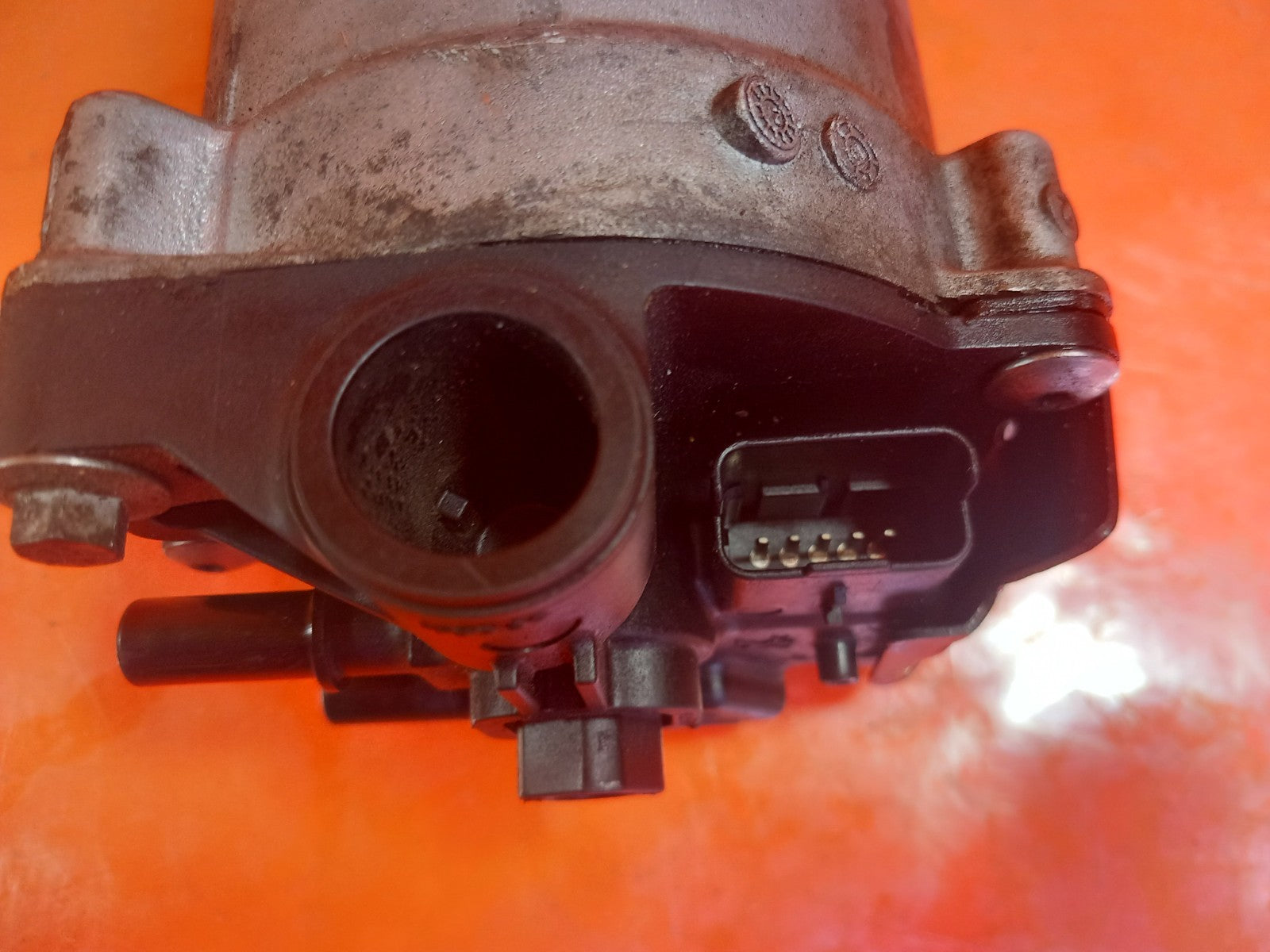 2020 Vauxhall Vivaro 2900 1.5D Fuel Filter Housing 9816498980 Warranty A380 - Image 8