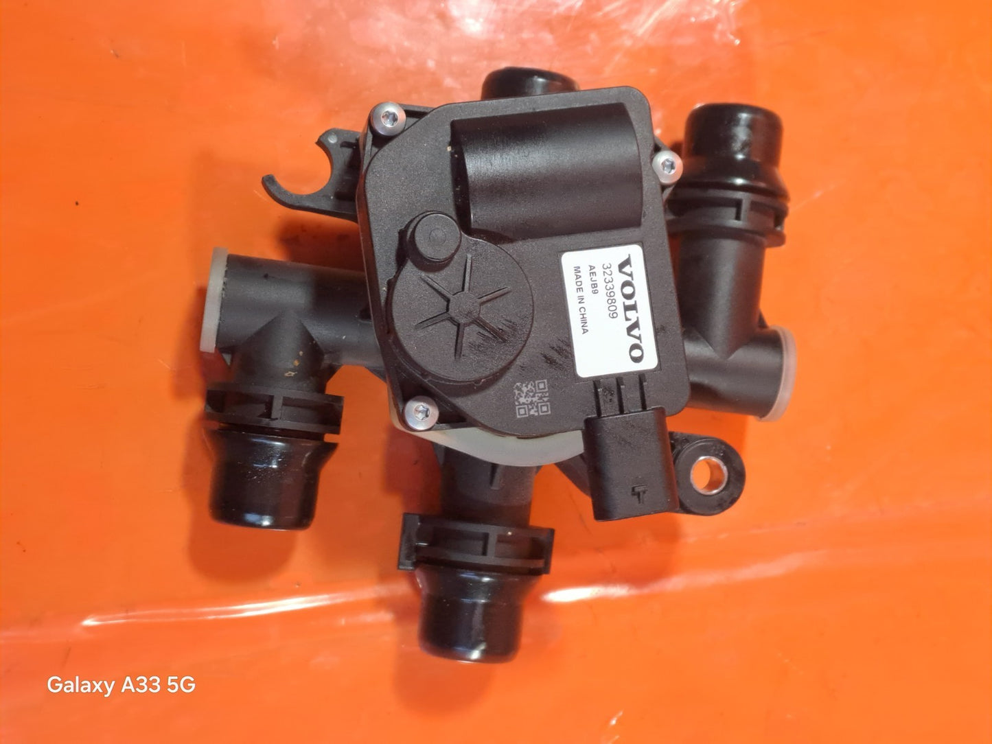 ebay-src:https://i.ebayimg.com/00/s/mtiwmfgxnjaw/z/32aaaeswiy5peda2/$_57.jpg
