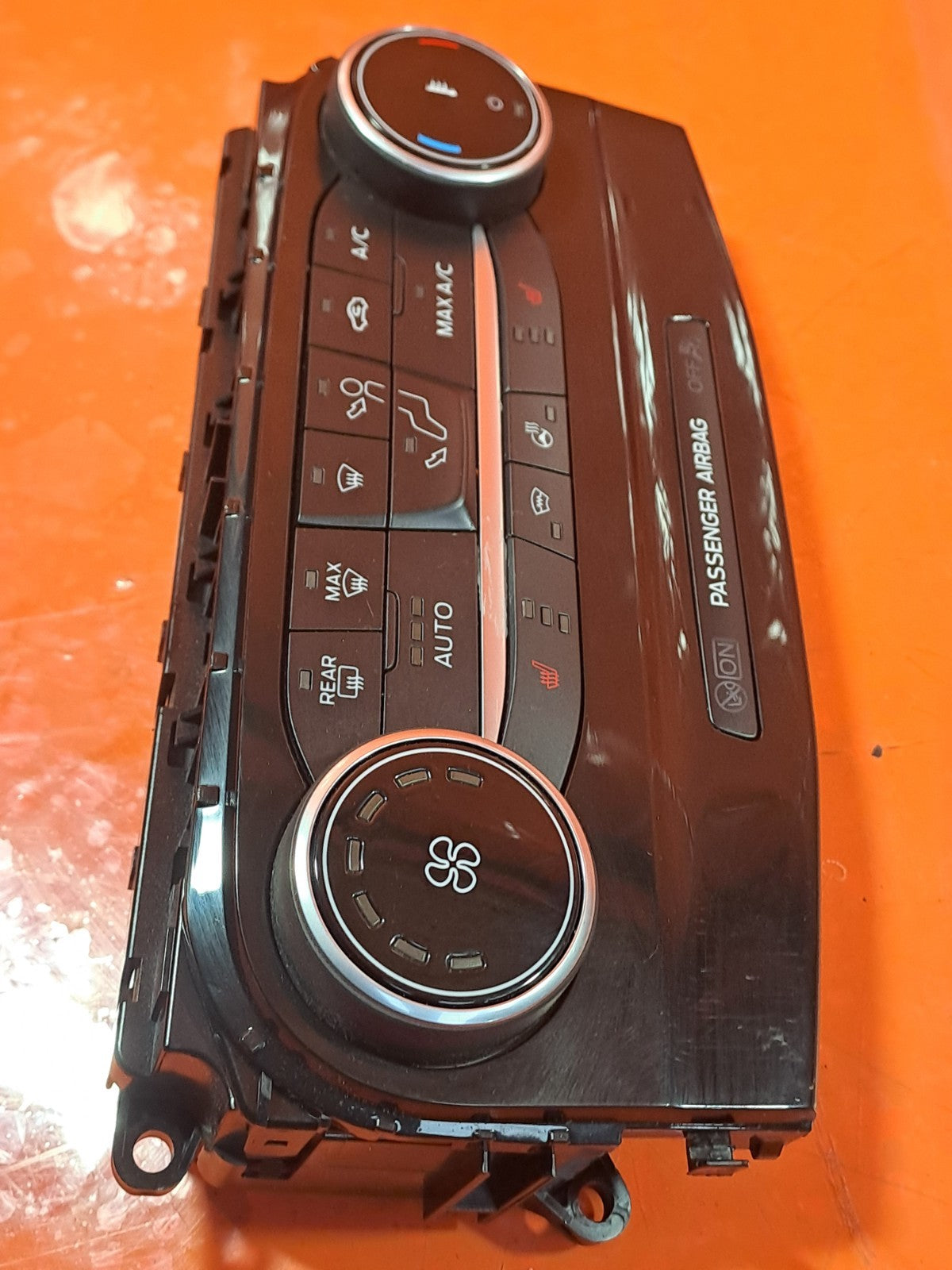 ebay-src:https://i.ebayimg.com/00/s/mtywmfgxmjaw/z/6puaaeswb99pbmi-/$_57.jpg