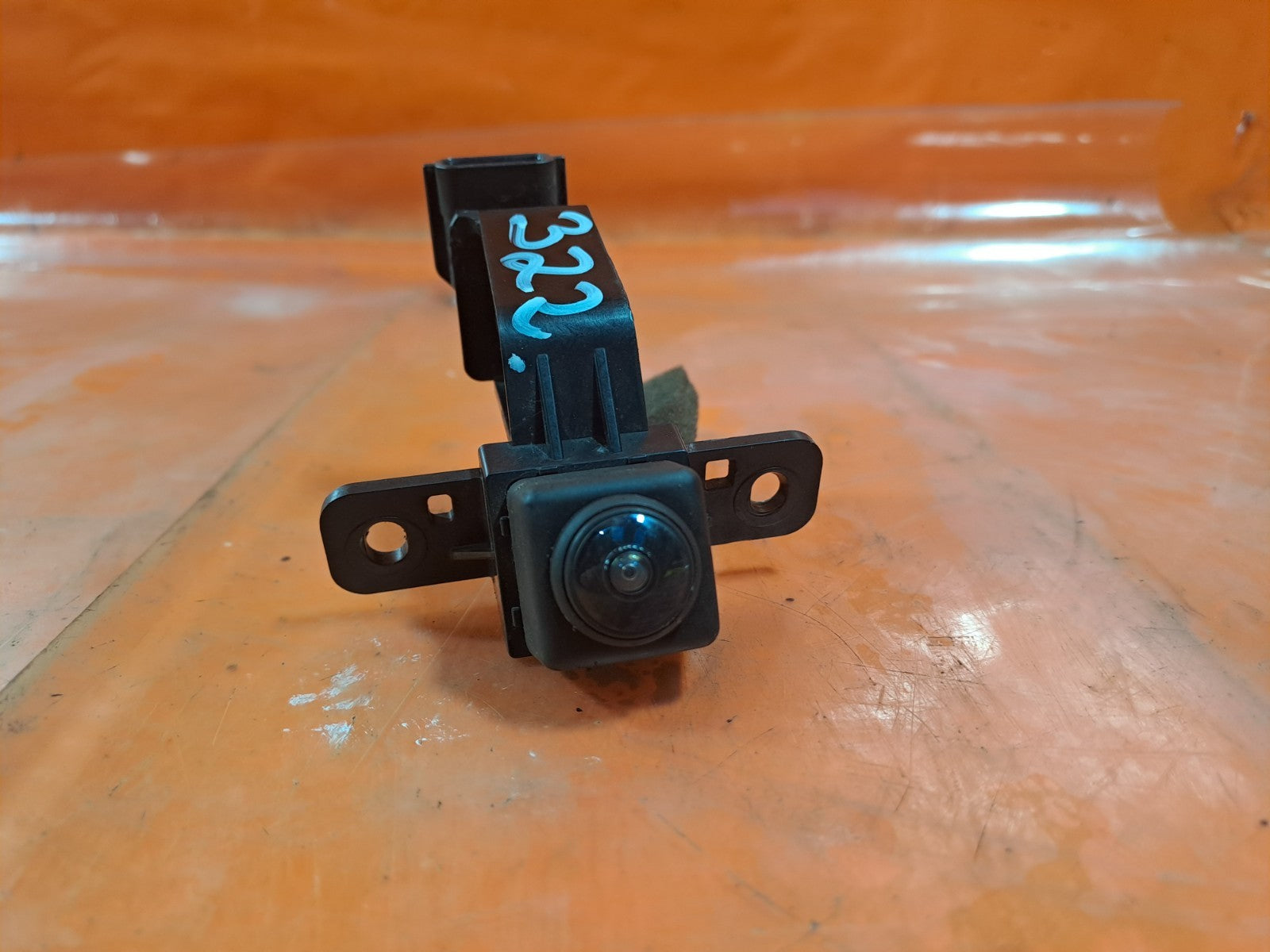 ✅2017 NISSAN JUKE TEKNA F15 FRONT PARKING ASSIST CAMERA 284F1BV80B + WARRANTY - Image 3