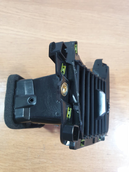 ✅2020 AUDI A1 SPORT 1.0P DASHBOARD LEFT AIR VENT 82C820902C + WARRANTY A203 - Image 12