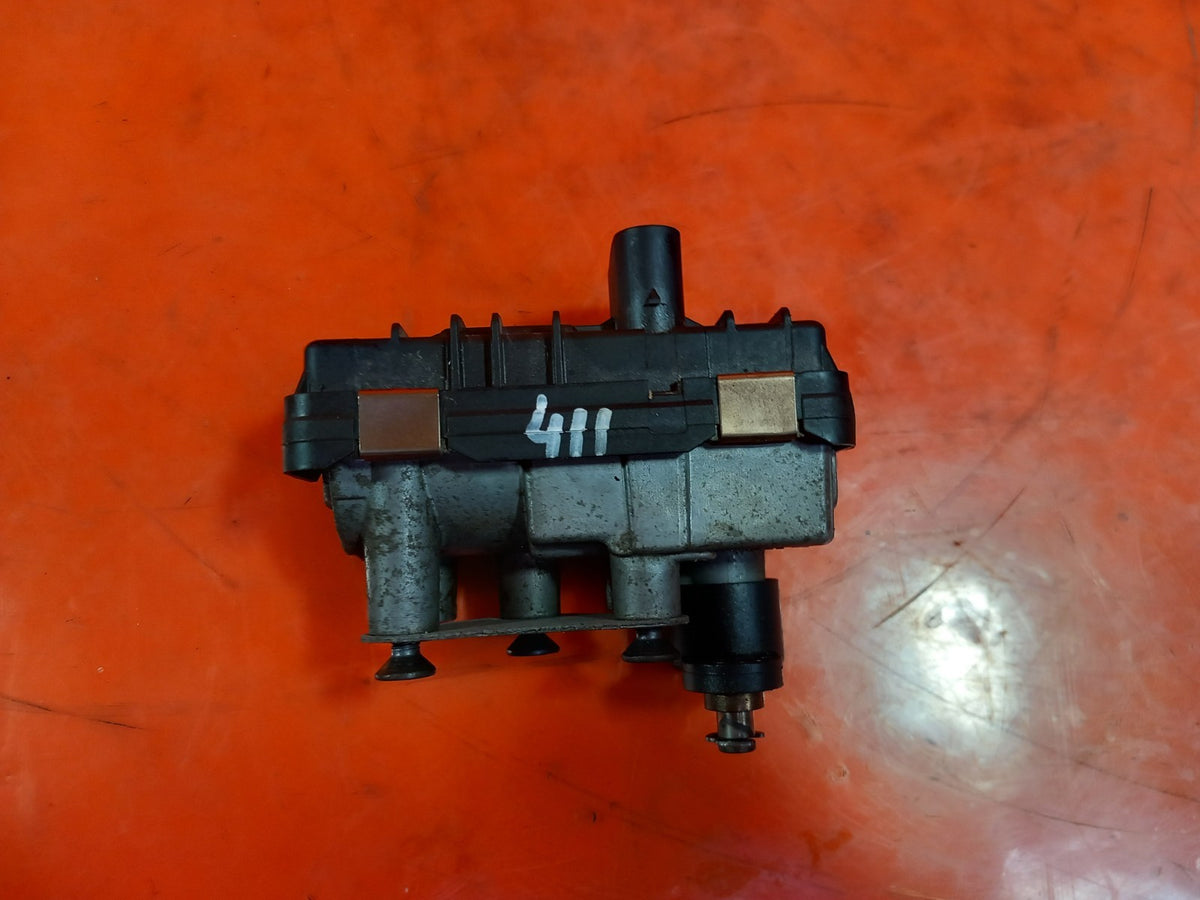 ebay-src:https://i.ebayimg.com/00/s/mtiwmfgxnjaw/z/z0uaaeswk1jqik7n/$_57.jpg