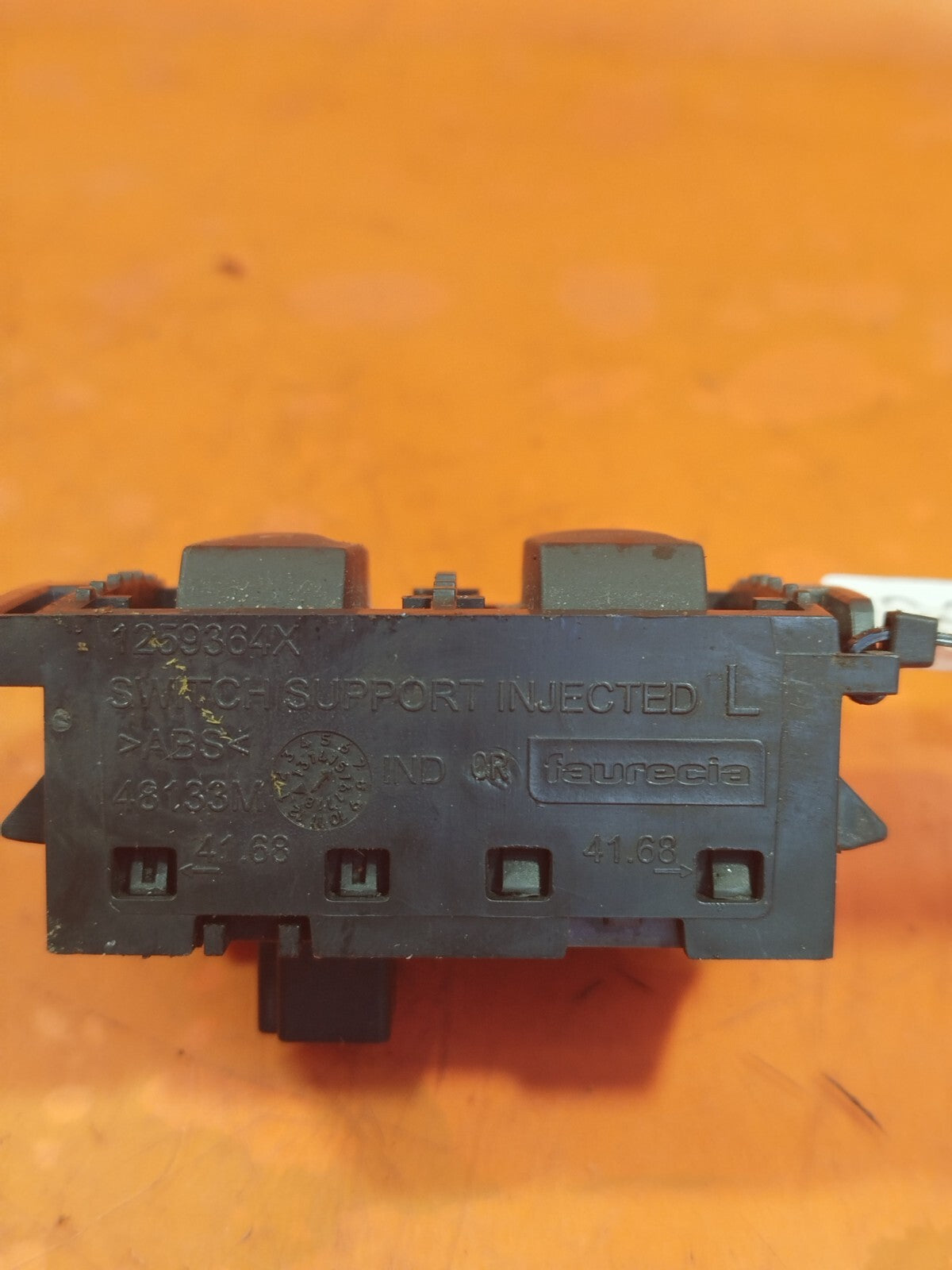 ✅2015 RENAULT TRAFIC MK3 SL27 HEATED WINSCREEN SWITCH BUTTON 1259364X + WARRANTY - Image 7