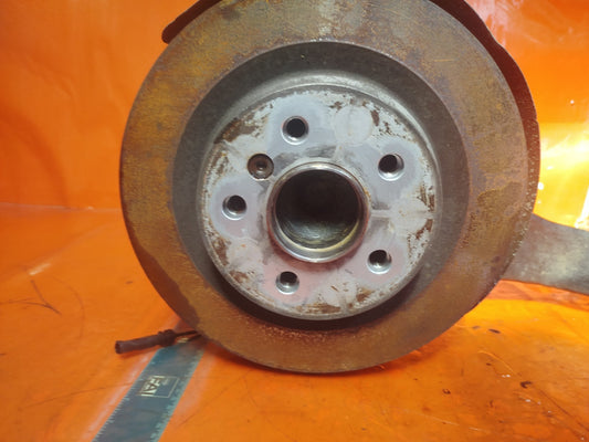 ✅BMW 220D M Sport F44 2023 2.0 Diesel REAR RIGHT SUSPENSION LEG HUB 6791706 A293 - Image 2