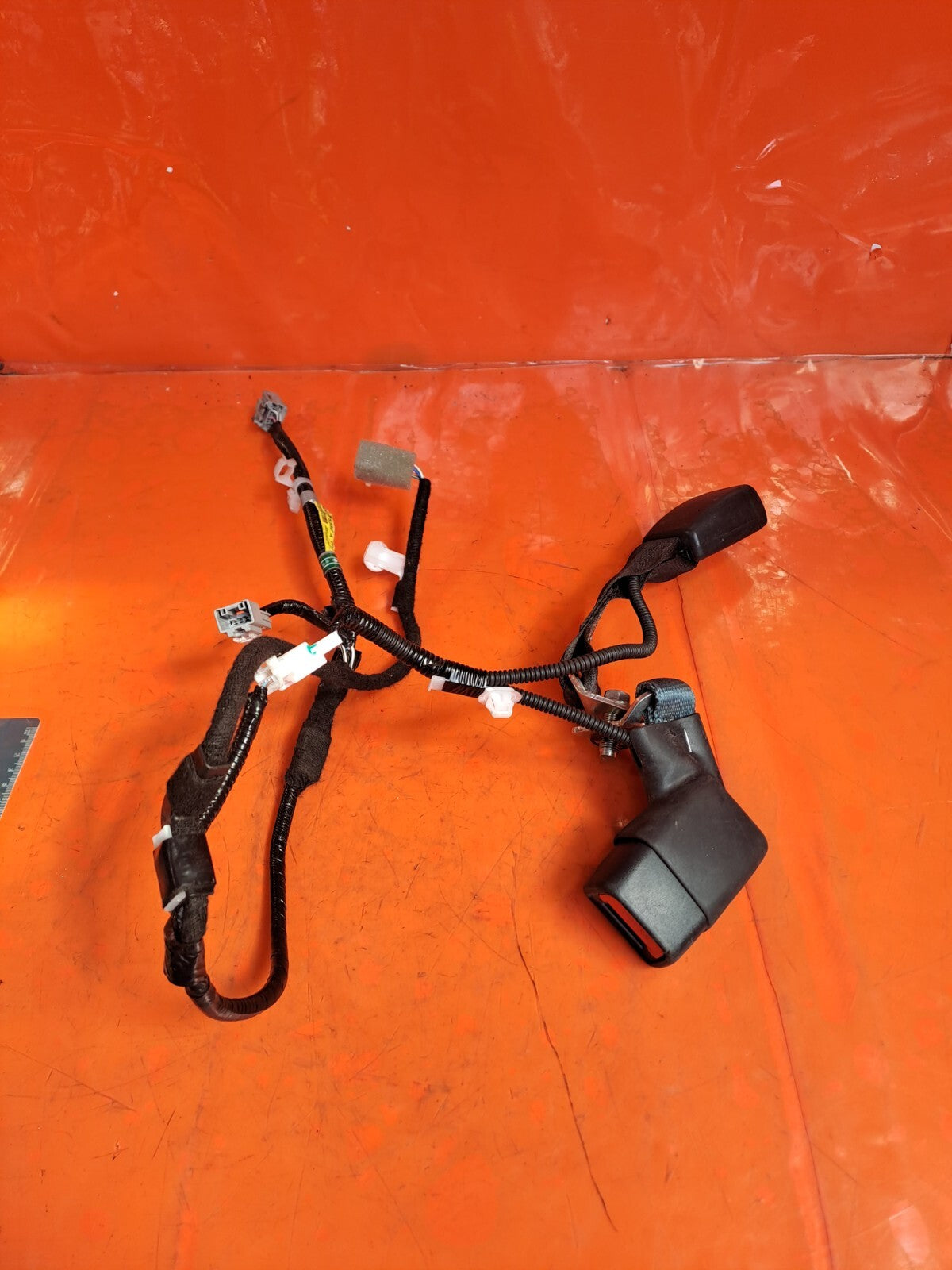 ✅Lexus NX 300H 2019 Rear Seat Buckle Middle 82193-78080 + Warranty A146 - Image 3