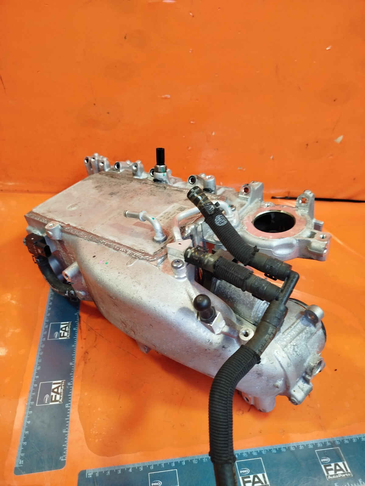 ✅VW GOLF MK8 2020 INTAKE MANIFOLD 05L129766R Warranty A001 - Image 2