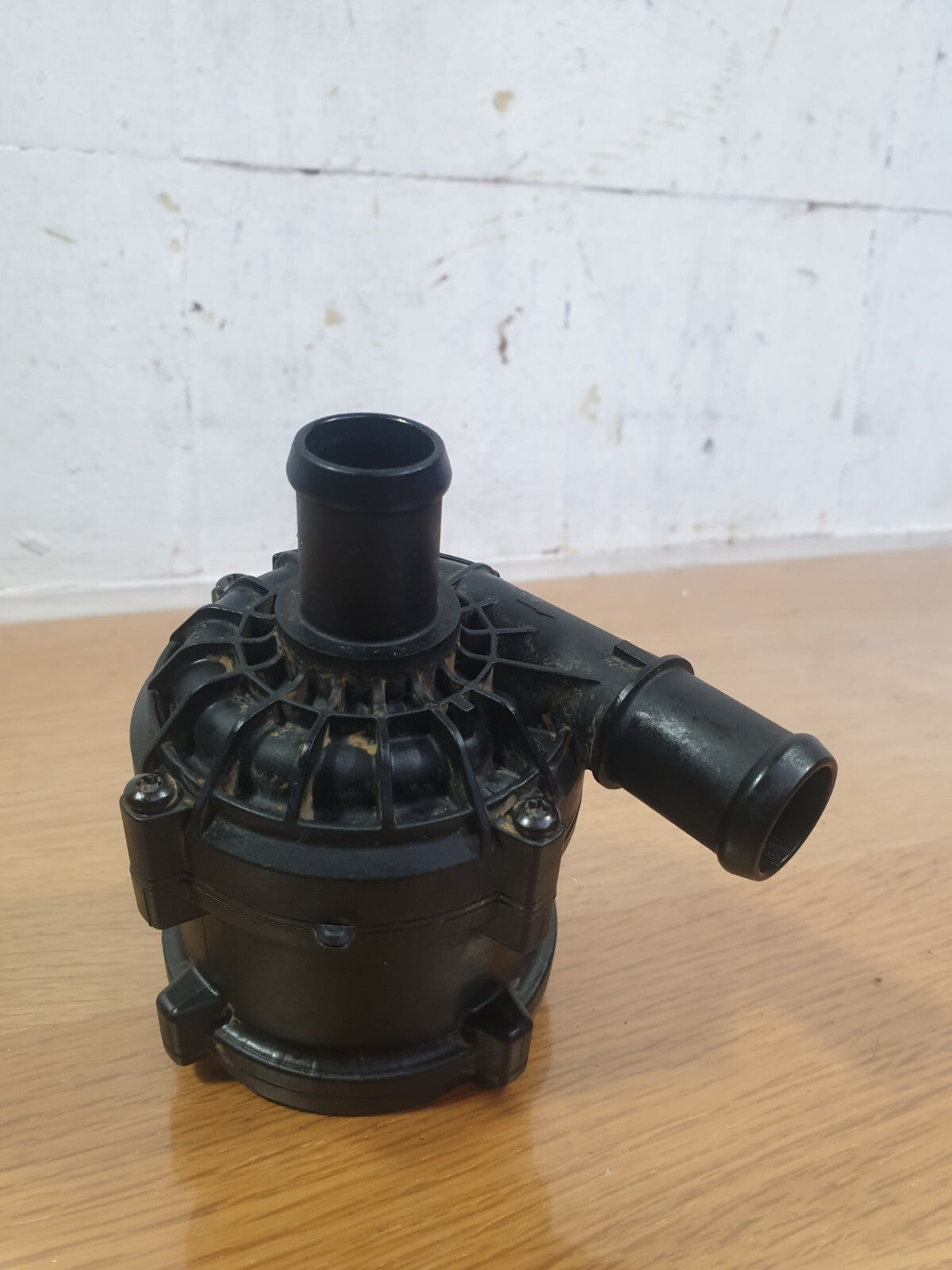 ✅AUDI Q4 E-TRON 2023 AUXILIARY WATER PUMP 1EA965567H Warranty A206 - Image 4