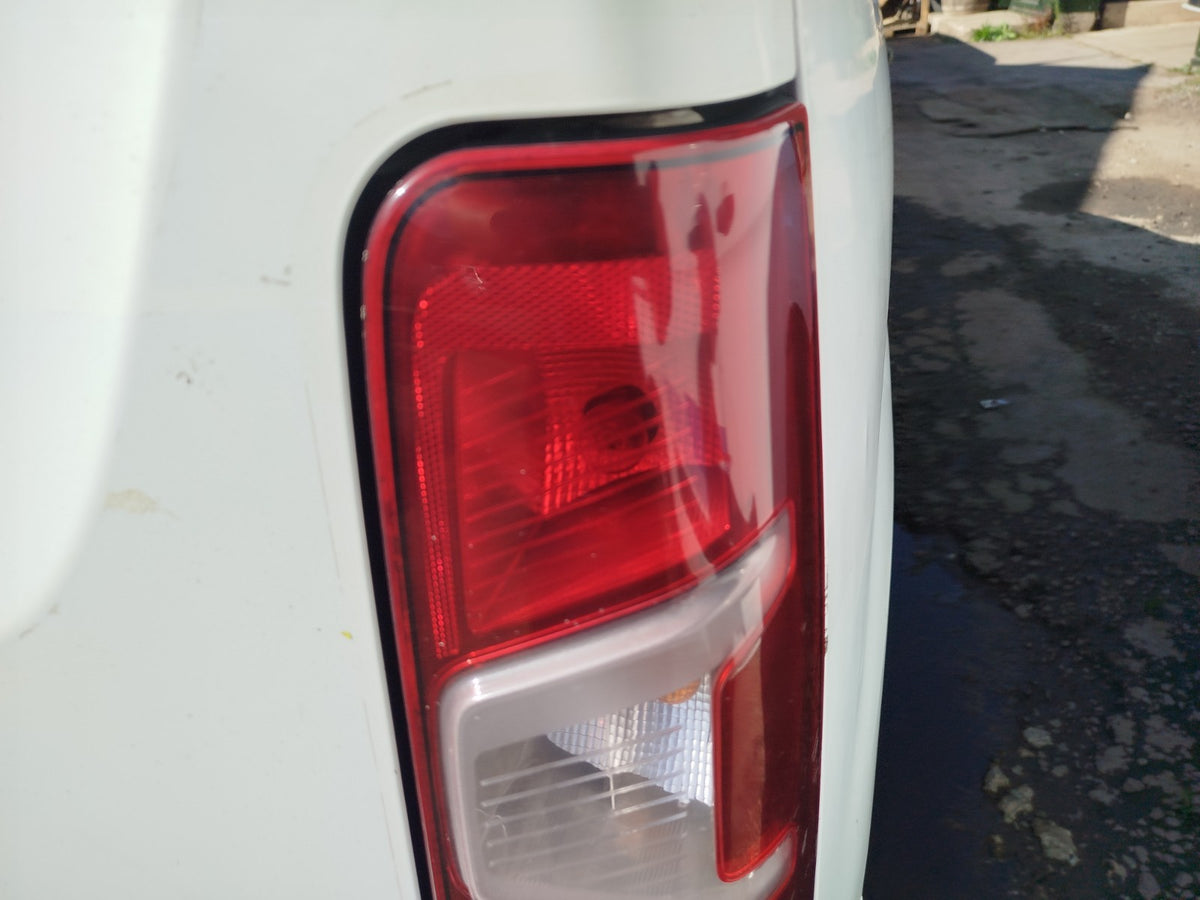 Vauxhall Combo MK4 1.5 Diesel 2020 Rear Right Tail Light Warranty A414 - Image 2