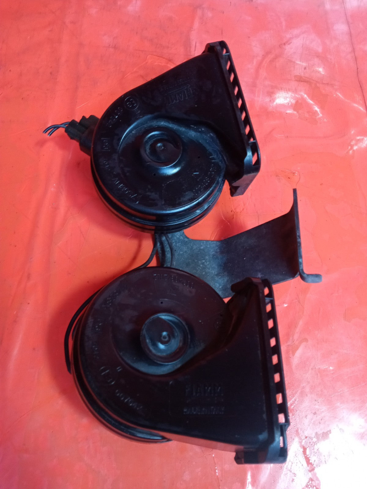 ✅Jaguar I-Pace Ev400 X590 2020 Horn Siren Pair 002408/2012 Warranty A375 - Image 2