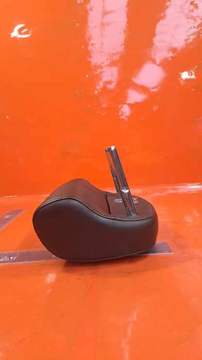 Skoda Octavia III 1.4 Petrol 2018 Rear Centre Headrest Warranty A229 - Image 6