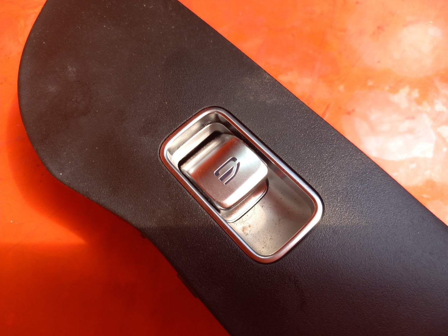 2025 Mercedes GLE W167 AMG Front Left Door Window Switch A1677272700 A397 - Image 8