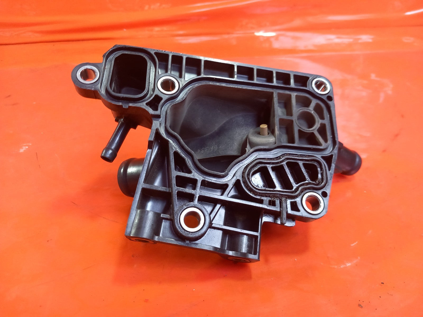 2023 Renault Captur II Thermostat Housing 110605RF1A Warranty A392 - Image 7