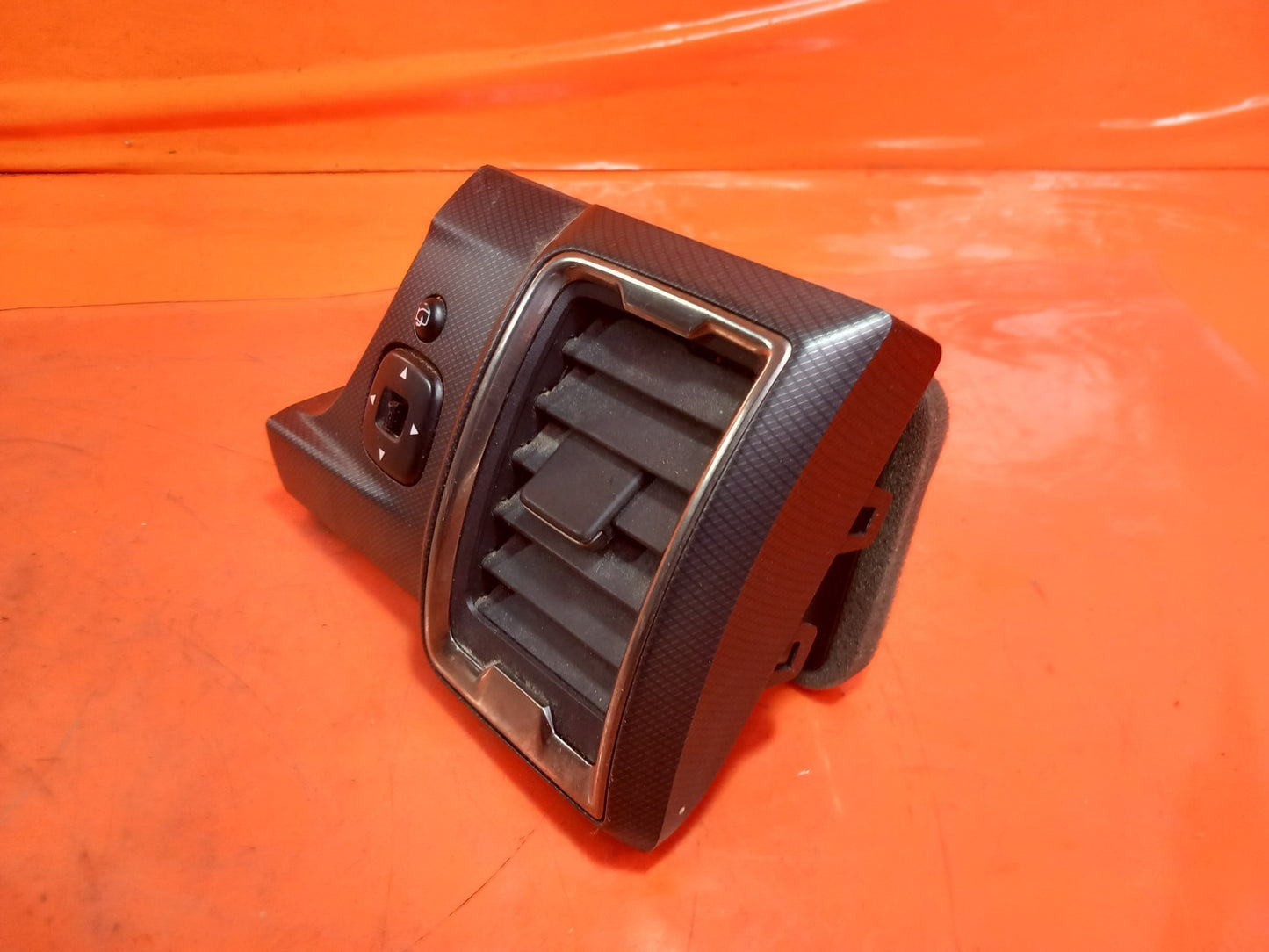 2017 Ford Ranger Wildtrak Dashboard Air Vent EB3B-41044E93-ME Warranty A401 - Image 10