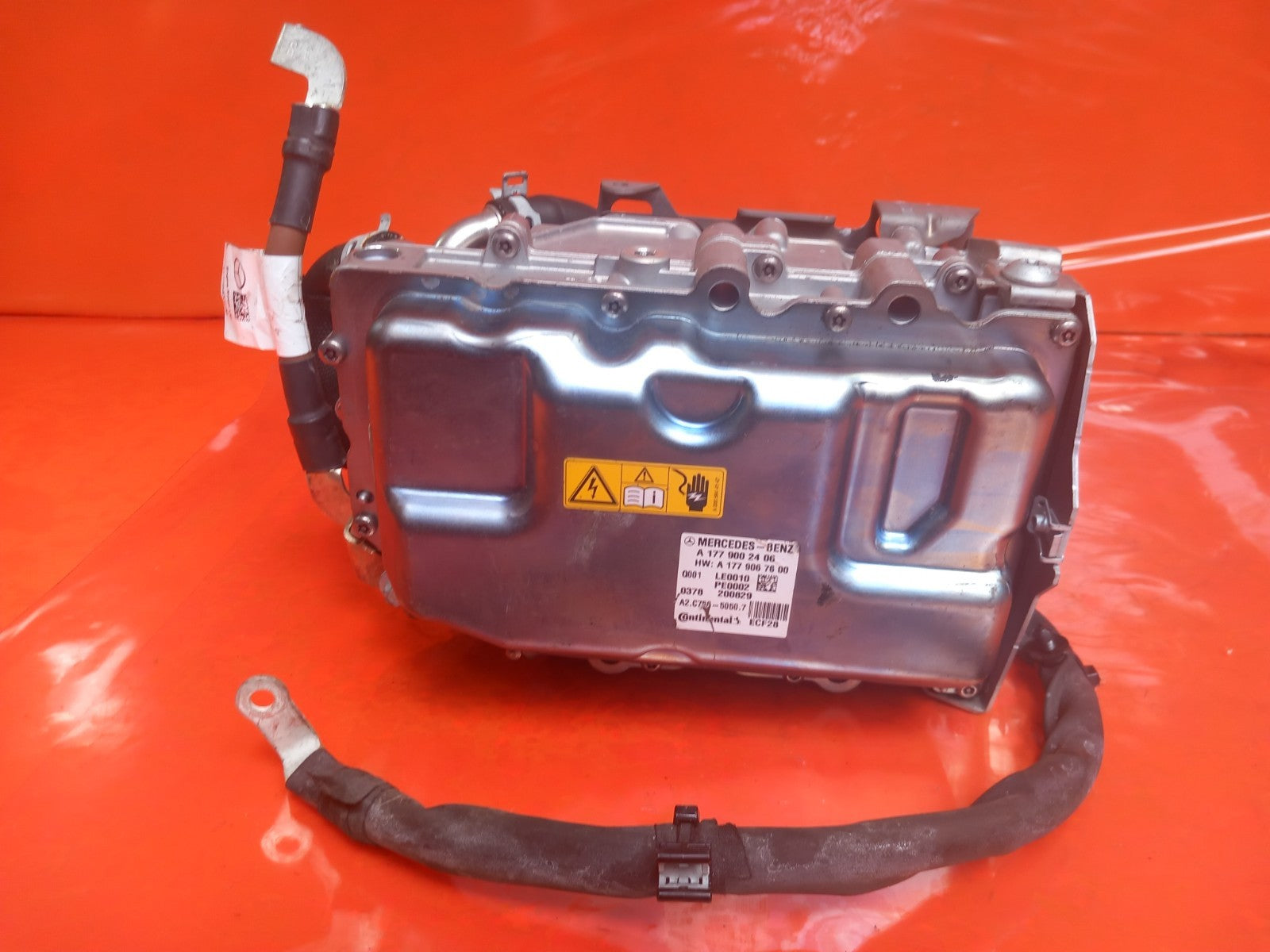 Mercedes A Class W177 1.3 Petrol Hybrid Battery Charger Unit A1779002406 xAA - Image 11