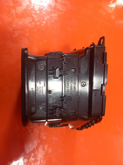 2021 VW Transporter T30 Dashboard Air Vent Set 7L2819704D Warranty A412 - Image 9