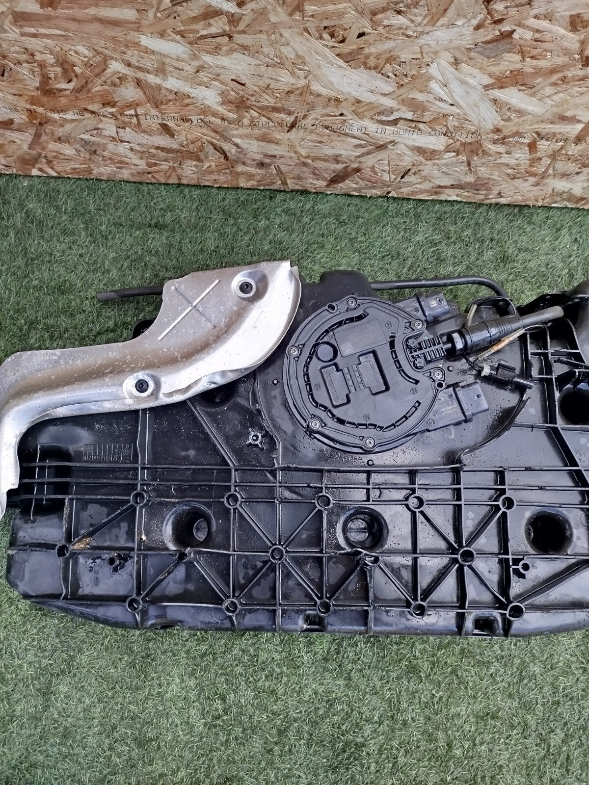 ebay-src:https://i.ebayimg.com/00/s/mtywmfgxmjaw/z/73waaoswbo9nplll/$_57.jpg