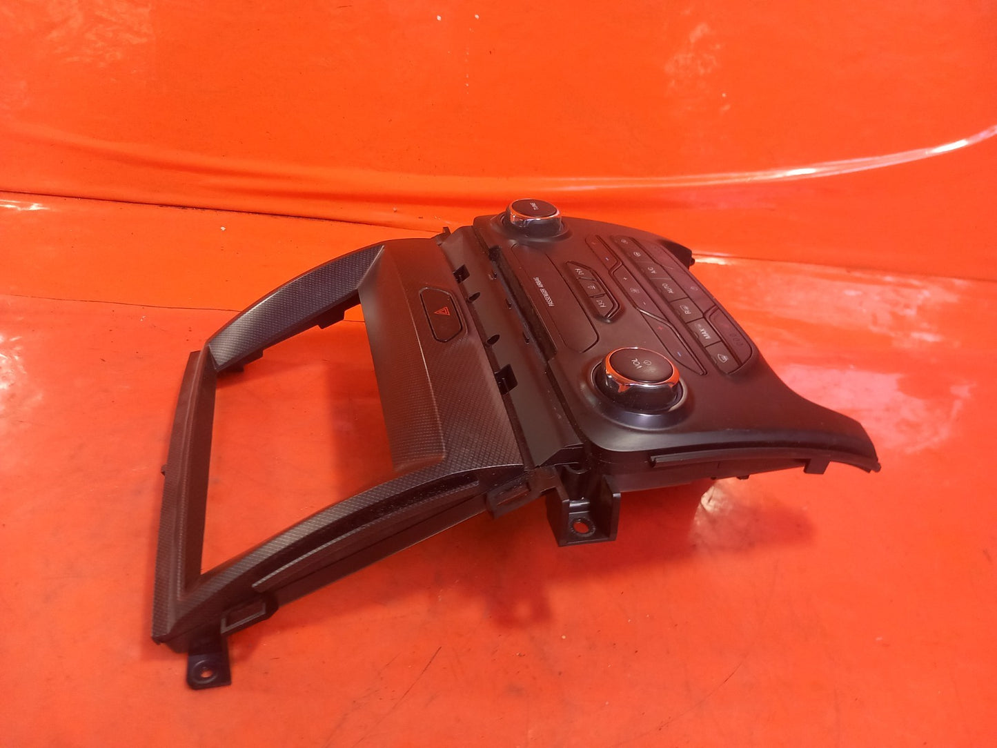2017 Ford Ranger Wildtrak Heater Climate Control Panel EB3T-18E245-FL A401 - Image 6