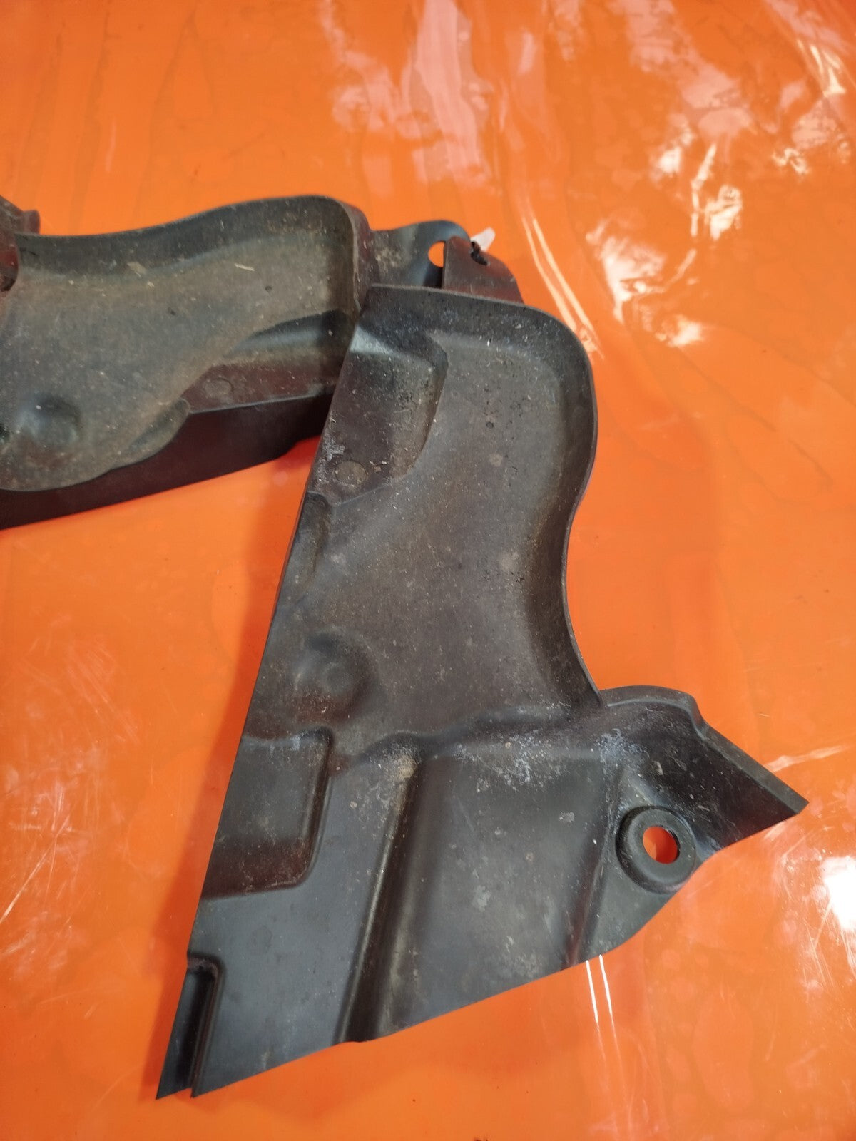 ✅Tesla Model 3 Long Range 2020 Front Right Windscreen Wiper Cover Panel A262 - Image 4