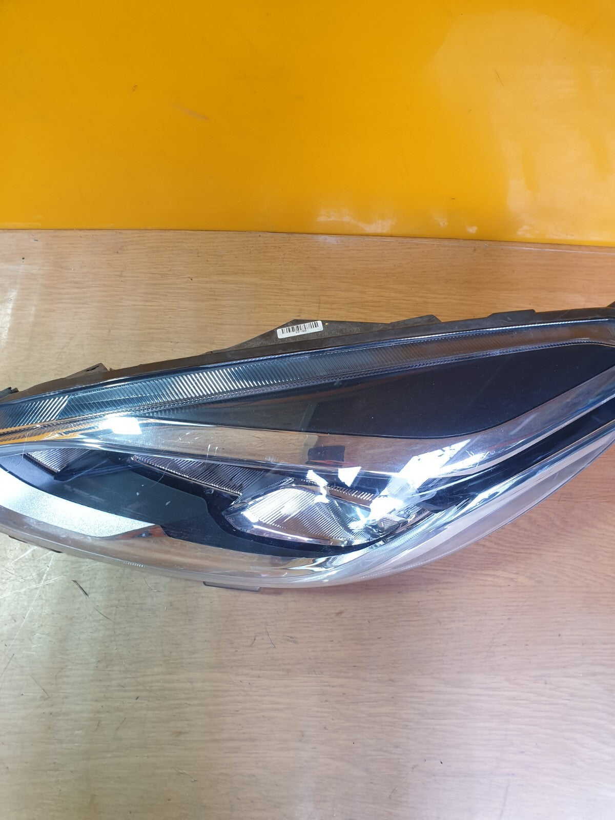 ✅2018 FORD FIESTA MK8 1.0P FRONT LEFT HEADLIGHT H1BB-13W030-DD broken brackets - Image 8