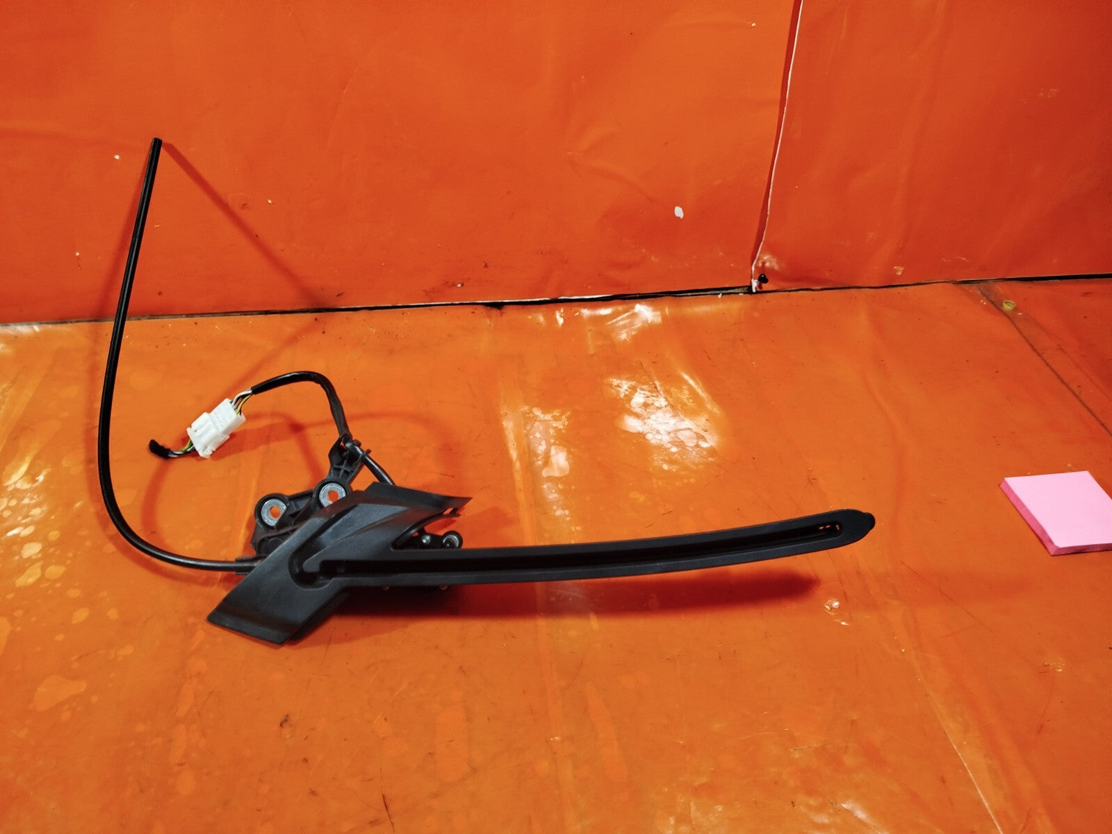 ✅MERCEDES E CLASS W212 REAR RIGHT PARCEL SHELF MOTOR A2128203042 Warranty xAA - Image 2