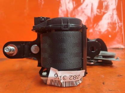 ✅Ssangyong Korando S 2013 2.0 Diesel REAR LEFT SEAT BELT Warranty A282 - Image 7