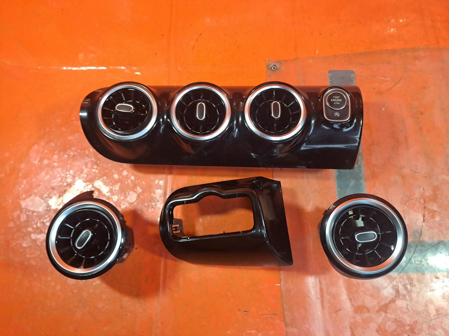 ebay-src:https://i.ebayimg.com/00/s/mtiwmfgxnjaw/z/fcgaaeswvi5poyjh/$_57.jpg