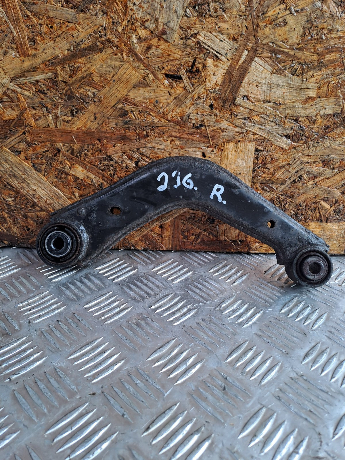 ✅2017 FORD GALAXY MK4 REAR RIGHT LOWER CONTROL ARM LINK ROD E1GC-5500-AXA A296 - Image 2