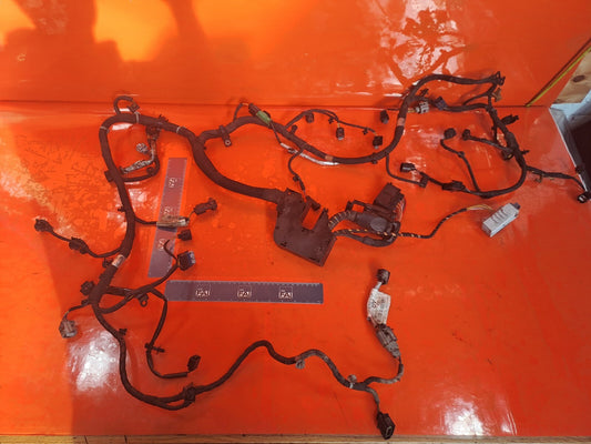 Land Rover Discovery 4 3.0 Diesel 2015 ENGINE WIRING LOOM GH22-9H589-AB A220 - Image 1