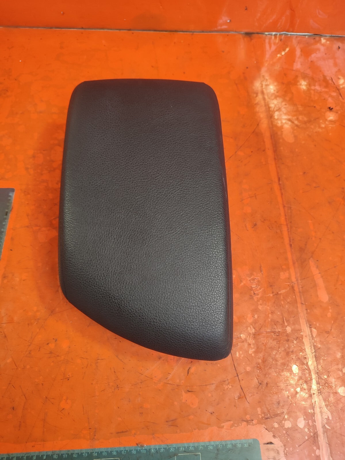 ✅BMW 116D Urban F20 2.0 Diesel 2012 CENTRE CONSOLE ARM REST Warranty A270 - Image 1