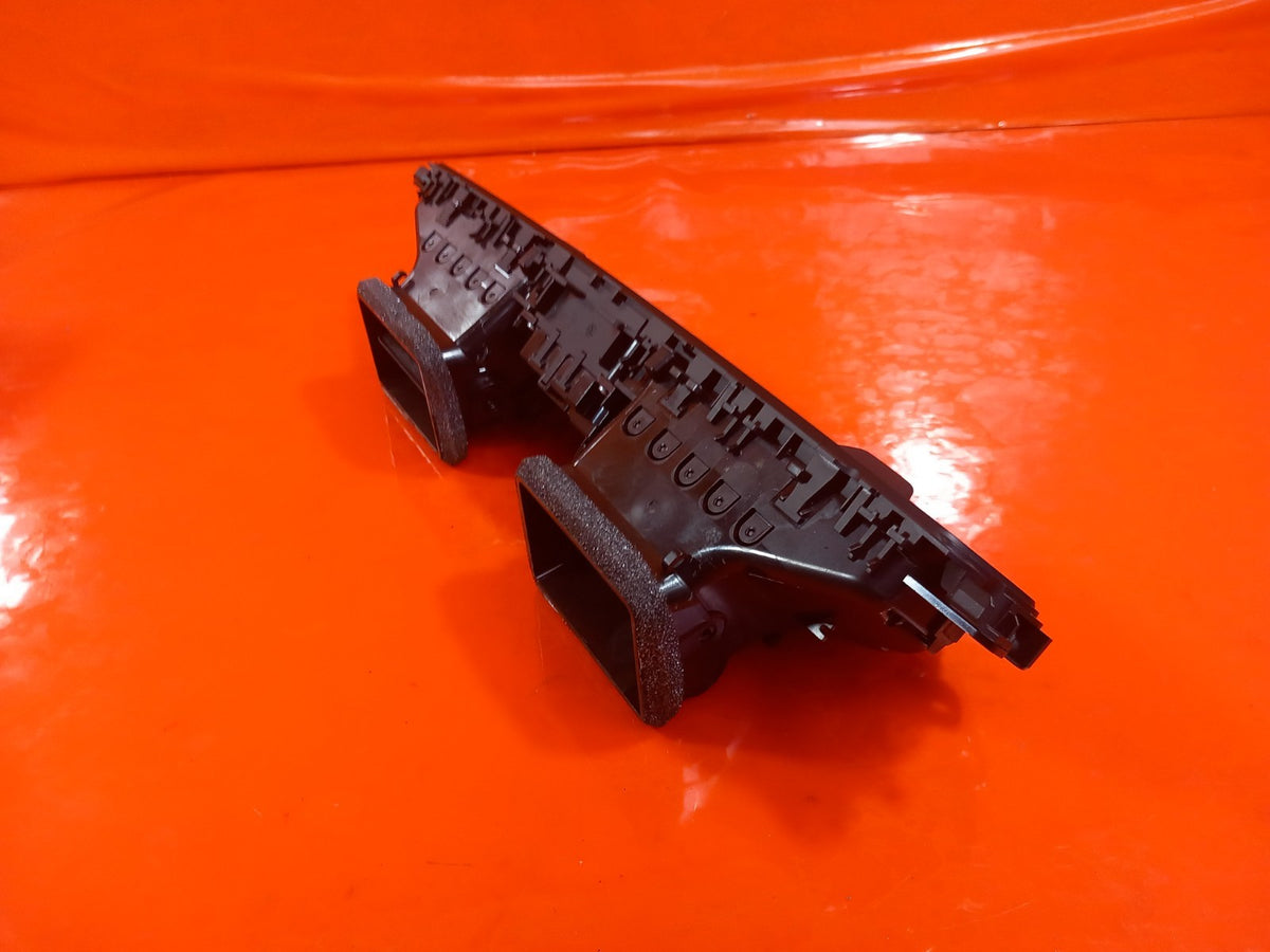 ebay-src:https://i.ebayimg.com/00/s/mtiwmfgxnjaw/z/a3iaaeswfpfqmwcd/$_57.jpg