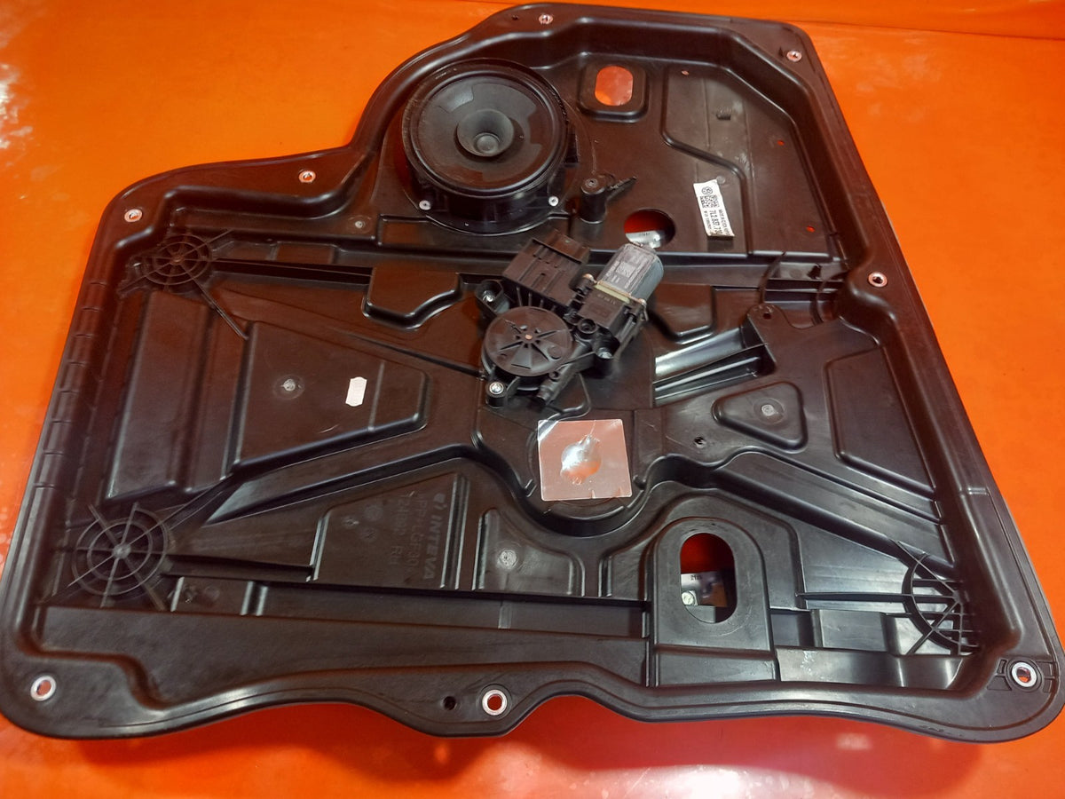 2021 VW Transporter T30 Front Right Window Motor Regulator 7L2837730H A412 - Image 2