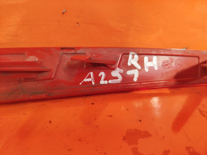 ✅FORD FOCUS MK4 1.5 DIESEL 2018 REAR RIGHT LOWER REFLECTOR JX7B13B414BA A257 - Image 9