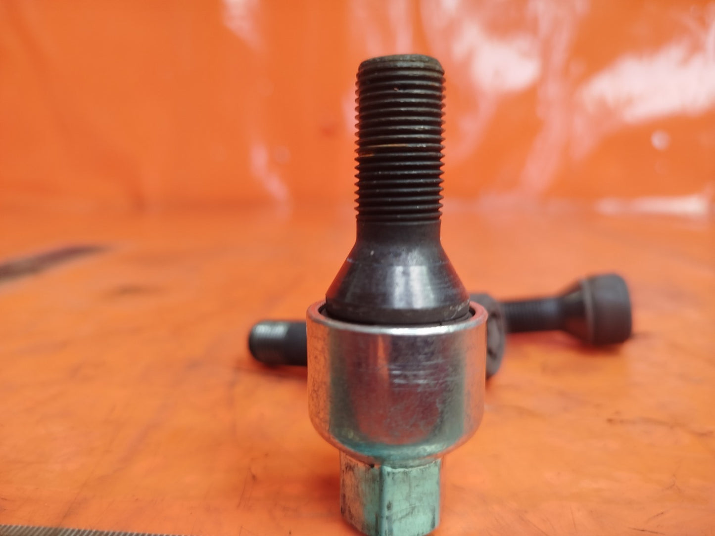 ebay-src:https://i.ebayimg.com/00/s/mtiwmfgxnjaw/z/u0kaaesw-ynoye59/$_57.jpg