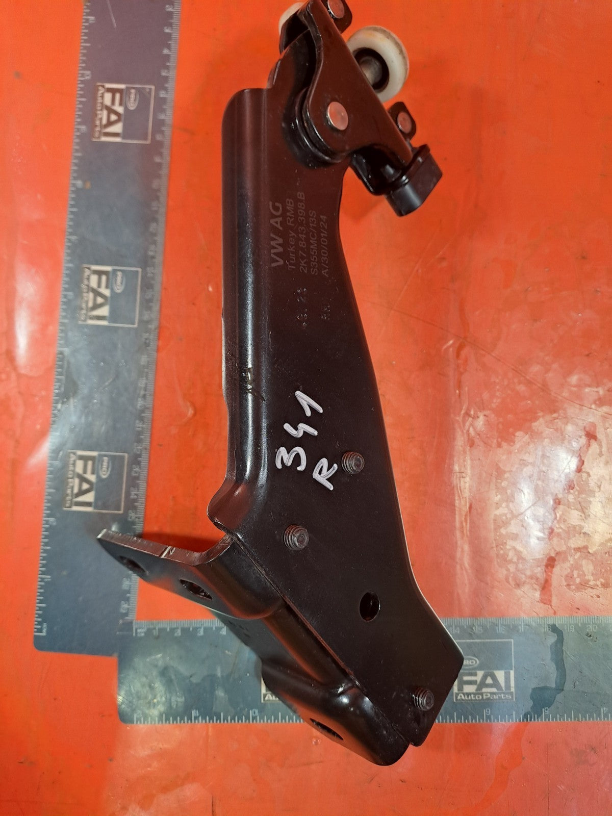 ebay-src:https://i.ebayimg.com/00/s/mtywmfgxmjaw/z/igoaaeswer9pg4yp/$_57.jpg