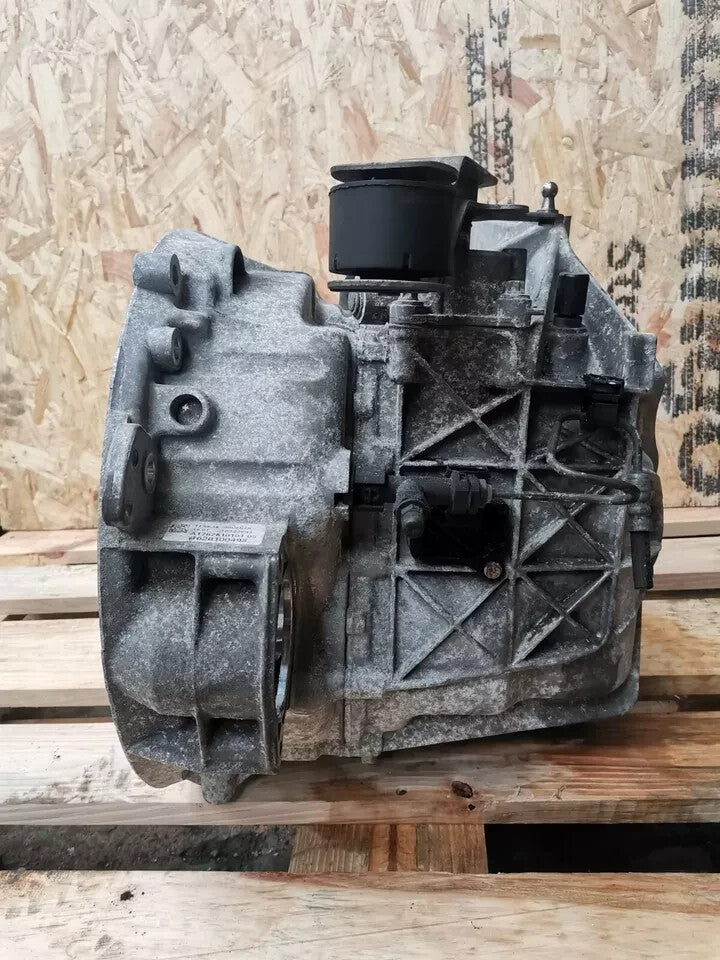 ✅MERCEDES GLA 200D 2.2 DIESEL 2016 6 SPEED MANUAL GEARBOX A1762610101 A014 - Image 8