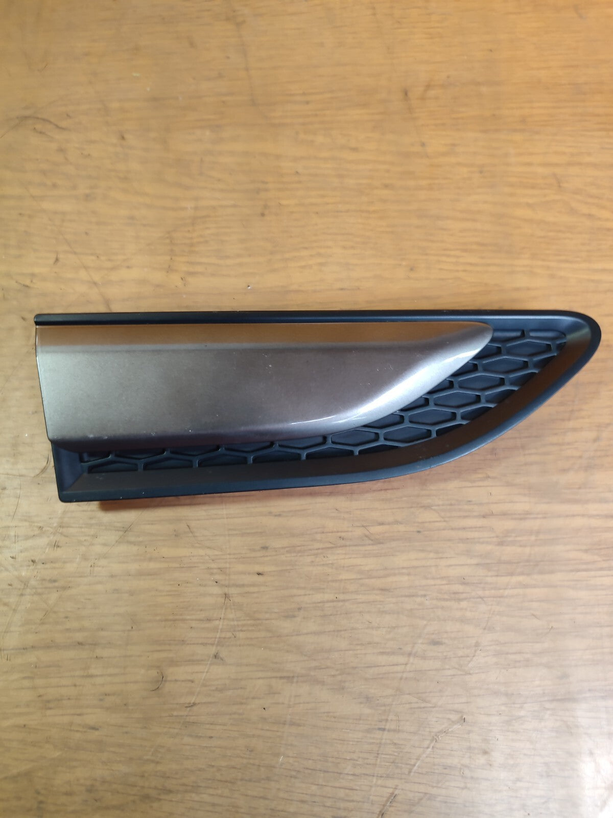 ebay-src:https://i.ebayimg.com/00/s/mtywmfgxmjaw/z/04qaaoswfwrmiwjc/$_57.jpg