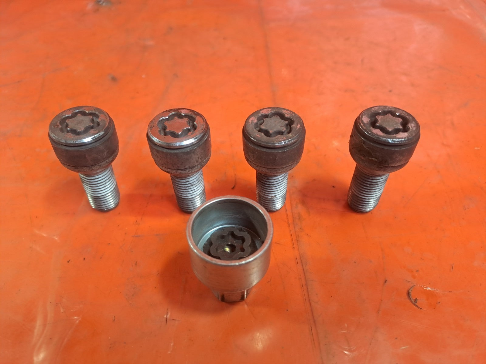 ✅VW Golf Style MK8 1.5 Petrol 2020 Locking Wheel Nuts Warranty A352 - Image 3