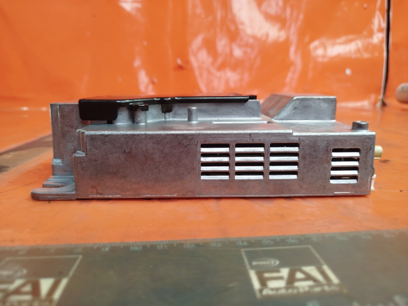 ebay-src:https://i.ebayimg.com/00/s/mtiwmfgxnjaw/z/absaaeswizroyavw/$_57.jpg