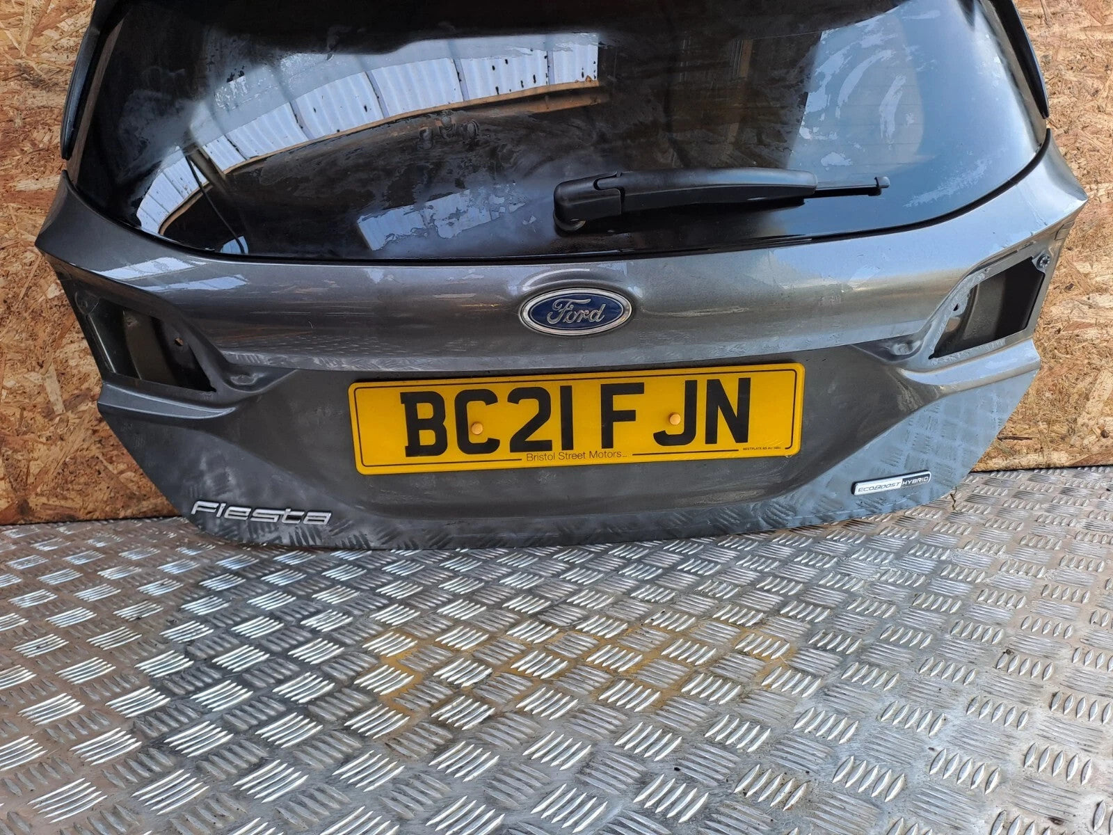 ✅Ford Fiesta ST-Line 1.0 Petrol 2021 Tailgate Grey no lock no spoiler Warranty - Image 4