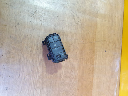 ebay-src:https://i.ebayimg.com/00/s/mtiwmfgxnjaw/z/ldeaaoswo-9mc~1f/$_57.jpg