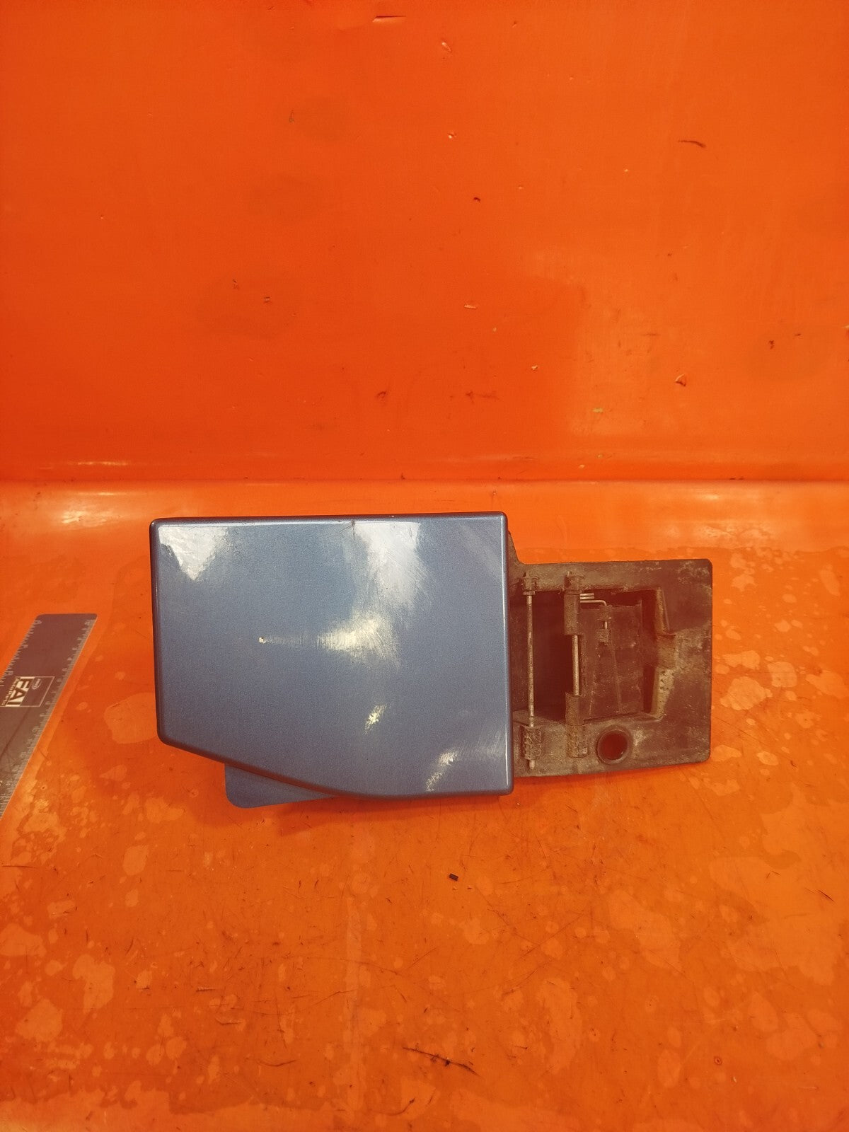 2015 Renault Trafic MK3 SL27 Fuel Flap Cover Blue 781207731R Warranty A250 - Image 2