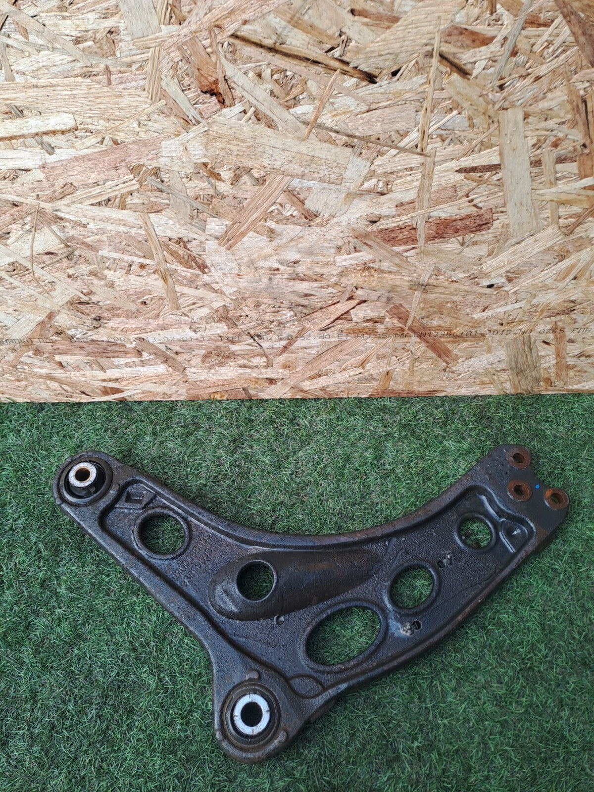 ✅RENAULT Trafic III Sl27 2016 1.6 Diesel FRONT RIGHT LOWER CONTROL ARM WISHBONE - Image 5