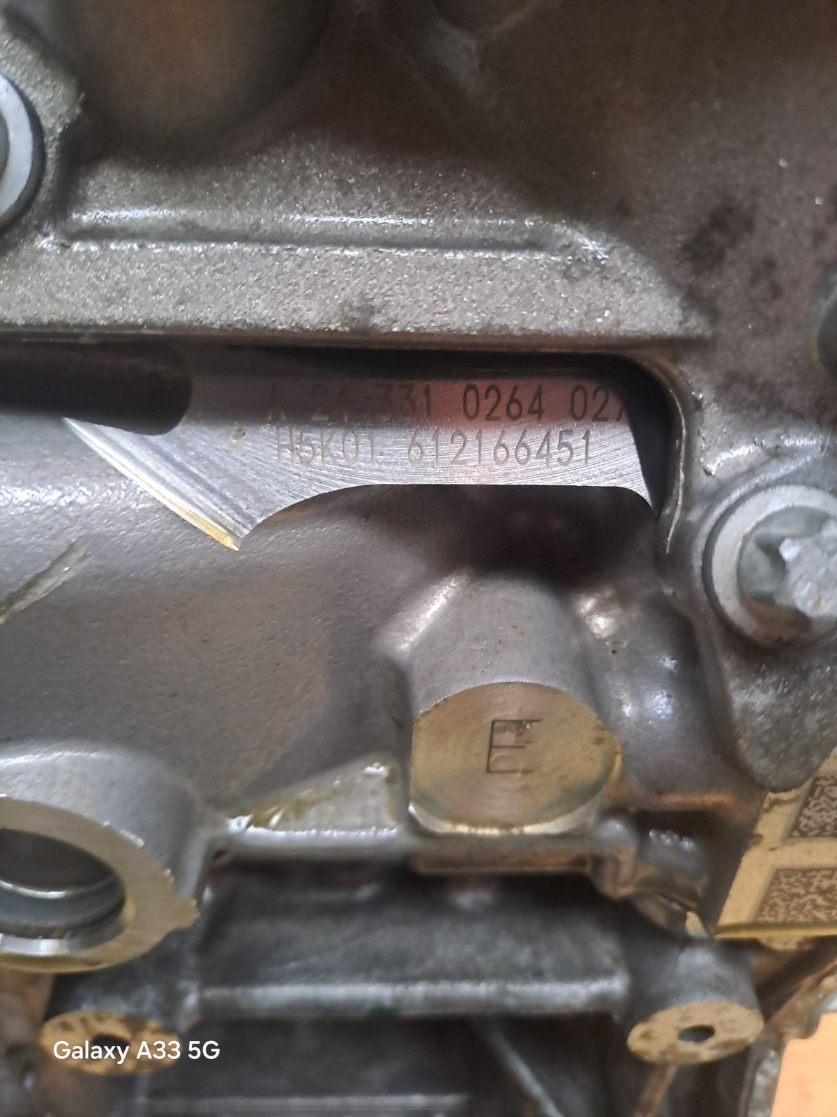 ebay-src:https://i.ebayimg.com/00/s/mtywmfgxmjaw/z/cqoaaeswxsjo-ih6/$_57.jpg