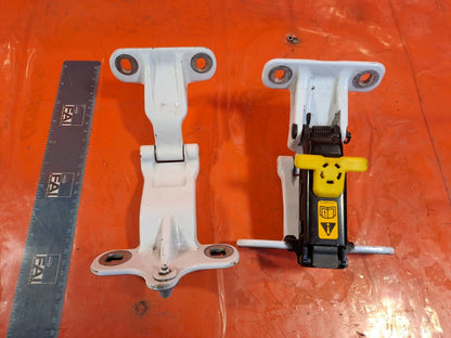 ✅Ford Transit Courier 1.5 Diesel 2024 Rear Right Door Hinges R2X6V42982BA A356 - Image 7