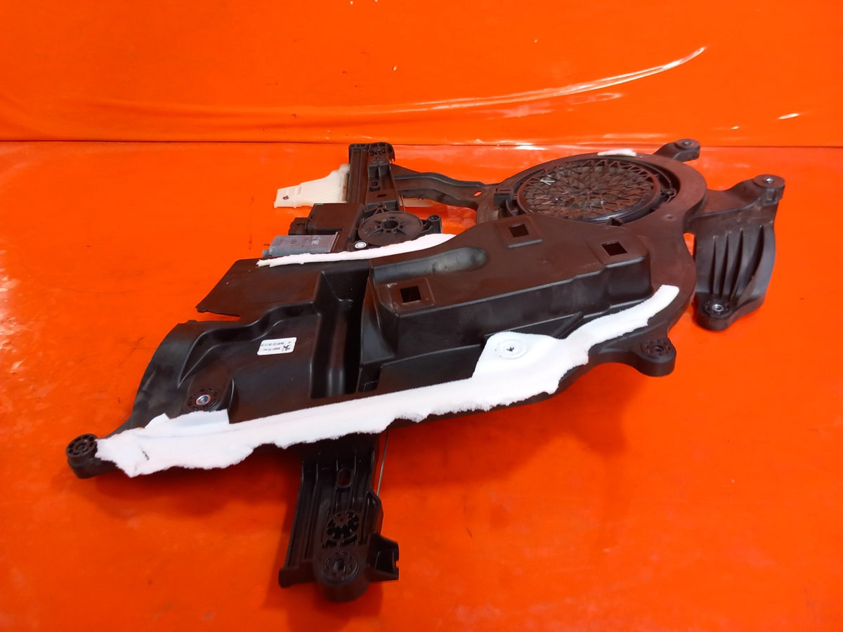ebay-src:https://i.ebayimg.com/00/s/mtiwmfgxnjaw/z/f54aaeswj-dq5ebe/$_57.jpg