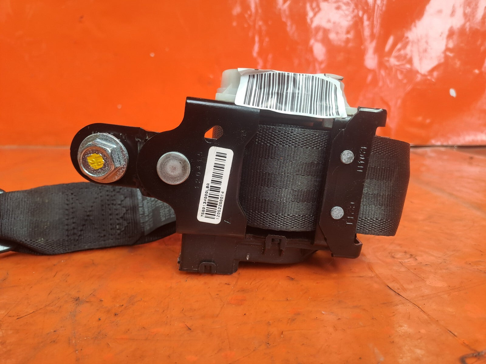 ✅Ssangyong Korando S 2013 2.0 Diesel REAR LEFT SEAT BELT Warranty A282 - Image 3