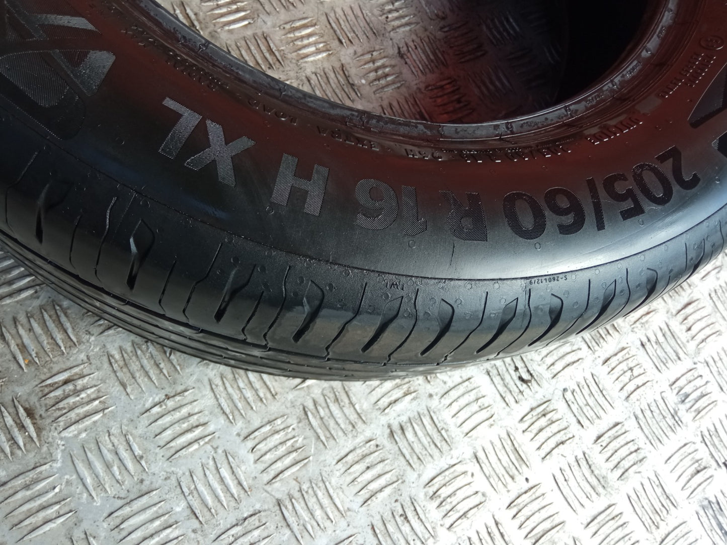 ✅Continental Tyre 205/60 R16 4.76 mm + Warranty xAA - Image 4