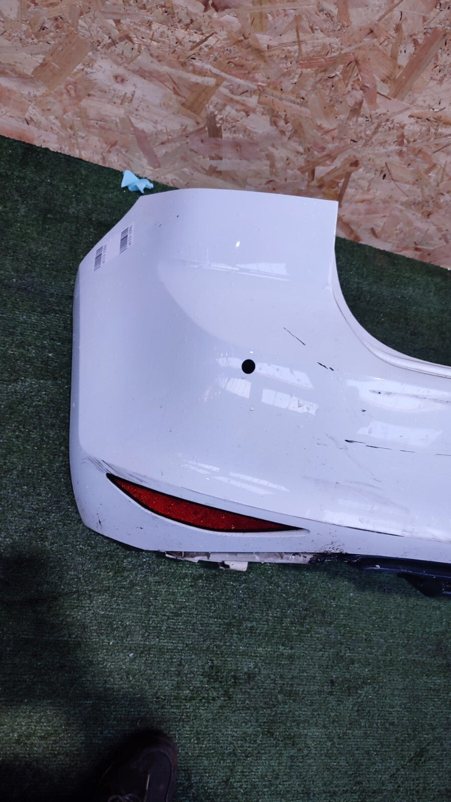 ✅VW GOLF MK7 1.4 PETROL 2015 REAR BUMPER WHITE scratches A113 - Image 6